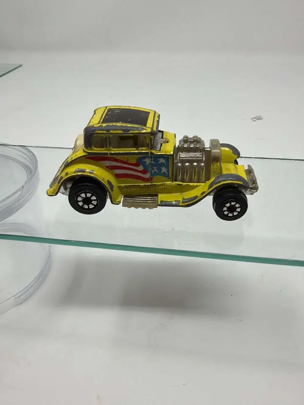 Kenner Fast 111's Super Coupe Yellow Hot Rod Diecast Car
